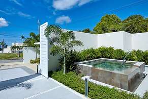 Footprints by Blue Sky Luxury