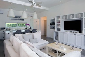 Footprints by Blue Sky Luxury