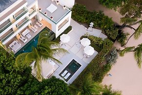 Footprints by Blue Sky Luxury