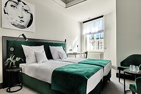 Hotel Liberté 33