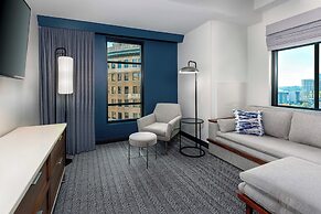 Courtyard by Marriott Atlanta Midtown