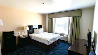 FairBridge Inn & Suites Canadian