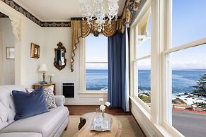 Seven Gables Inn on Monterey Bay, A Kirkwood Collection Property