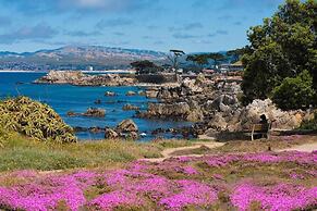Seven Gables Inn on Monterey Bay, A Kirkwood Collection Property