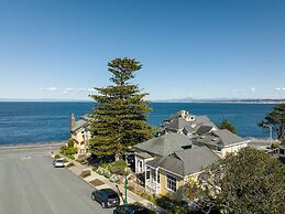 Seven Gables Inn on Monterey Bay, A Kirkwood Collection Property