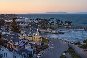 Seven Gables Inn on Monterey Bay, A Kirkwood Collection Property