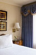 Seven Gables Inn on Monterey Bay, A Kirkwood Collection Property