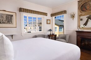 Seven Gables Inn on Monterey Bay, A Kirkwood Collection Property