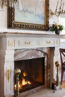 Seven Gables Inn on Monterey Bay, A Kirkwood Collection Property