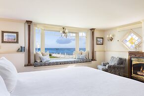 Seven Gables Inn on Monterey Bay, A Kirkwood Collection Property