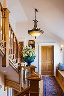 Seven Gables Inn on Monterey Bay, A Kirkwood Collection Property
