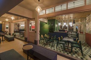 The Great Madras by Hotel Calmo