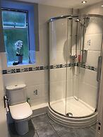 2BR North Sands Apt - Dog Friendly & Free Parking