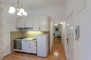 Classy Apartment in the Center of Split