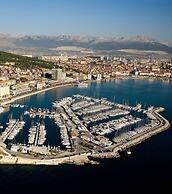 Classy Apartment in the Center of Split