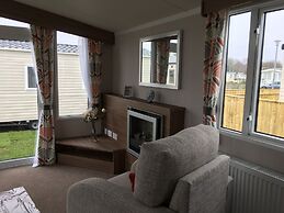 3 Bed Luxury Mobile Home Hoburne Park Christchurch