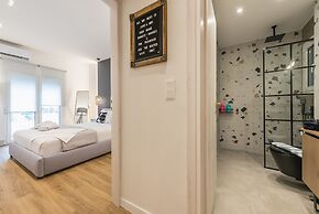 Luxury Hill View Loft by CloudKeys