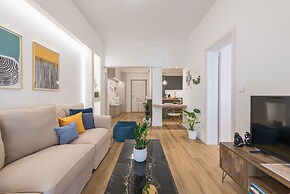 Luxury Hill View Loft by CloudKeys