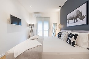 Luxury Hill View Loft by CloudKeys