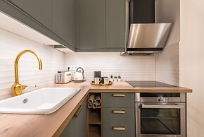 Luxury Hill View Loft by CloudKeys