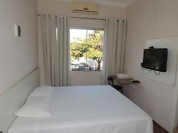 Hotel Belvedere Araras - Fácil Acesso Hospital São Leopoldo e Faculdad