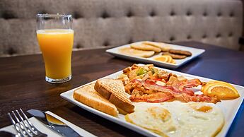Holiday Inn Clarksville Northeast by IHG