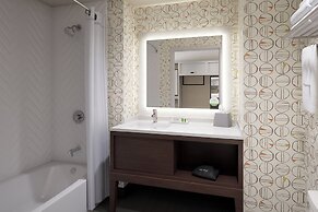Holiday Inn Clarksville Northeast by IHG