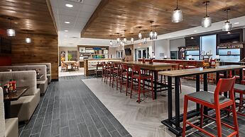 Holiday Inn Clarksville Northeast by IHG