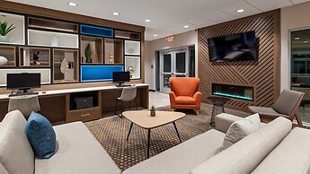 Holiday Inn Clarksville Northeast by IHG