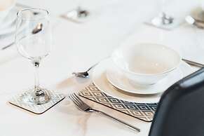 The Stay Company Devonshire Court