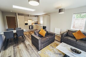 The Stay Company Devonshire Court