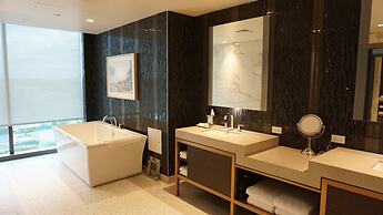 Hyatt Regency JFK Airport at Resorts World New York