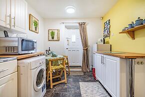 Wayside Cottage
