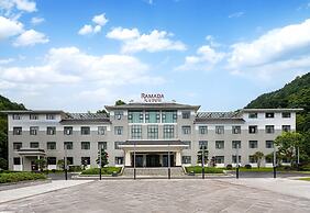 Ramada by Wyndham Xianning Xishan Mountain