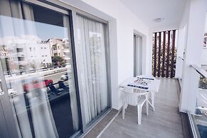 Princess Kinli Suites Hotel