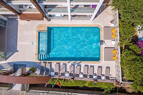 Princess Kinli Suites Hotel