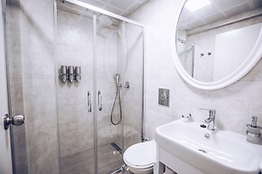 Princess Kinli Suites Hotel