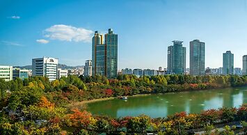 Sofitel Ambassador Seoul Hotel & Serviced Residences