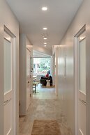 Deluxe 2 Bedroom Apartments at Resort with Outdoor Pool & Hot Tub