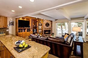 Comfortable & Modern 2 Bedroom Apartments - Right on the Slopes!