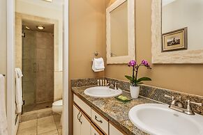 Comfortable & Modern 2 Bedroom Apartments - Right on the Slopes!