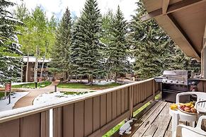 Comfortable & Modern 2 Bedroom Apartments - Right on the Slopes!