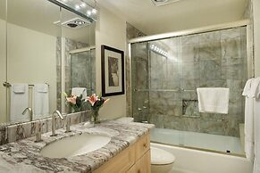 Two Bedroom Apartments with One of a Kind Location on Slopes of Aspen 