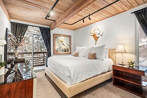 Deluxe 3 & 4 Bedroom Aspen Apartments Next to Silver Queen Gondola