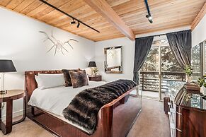 Deluxe 3 & 4 Bedroom Aspen Apartments Next to Silver Queen Gondola