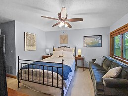 Okemo Westwood Condo 3 Bedroom Condo by RedAwning