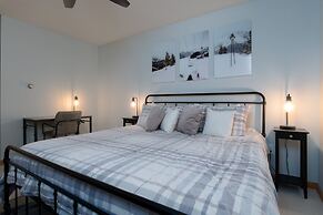 Okemo Westwood Condo 3 Bedroom Condo by RedAwning
