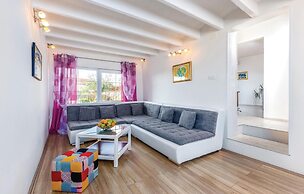 Awesome Home in Selce With Wifi and 3 Bedrooms