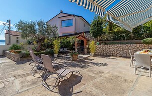 Awesome Home in Selce With Wifi and 3 Bedrooms