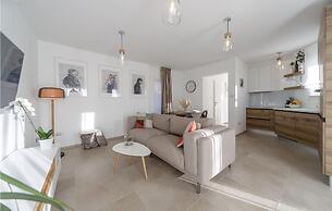 Awesome Home in Kraljevica With Wifi, Outdoor Swimming Pool and Heated